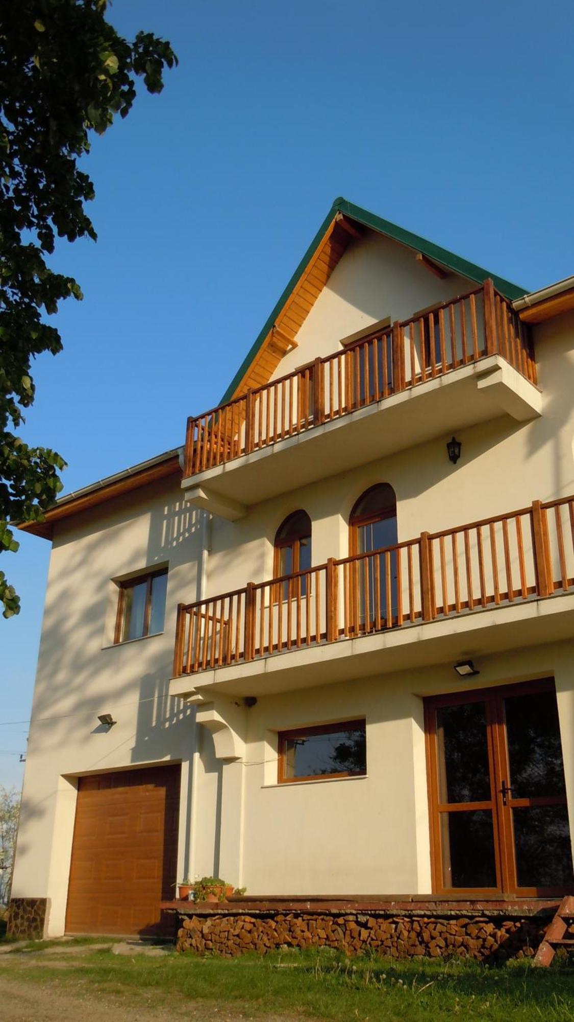 Belegania Villa Oarja エクステリア 写真